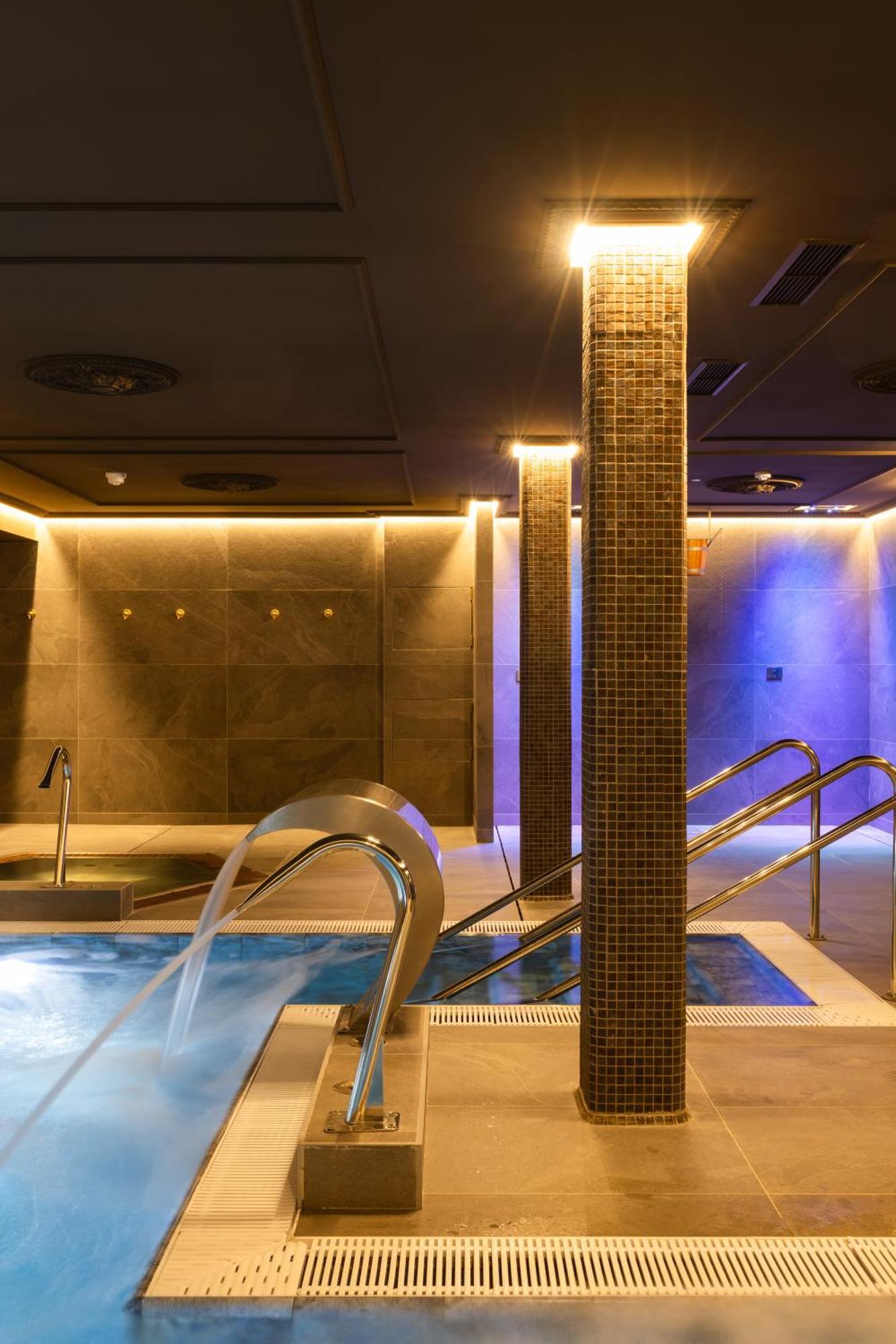 Hotel Luze Boutique San Sebastian Exterior photo